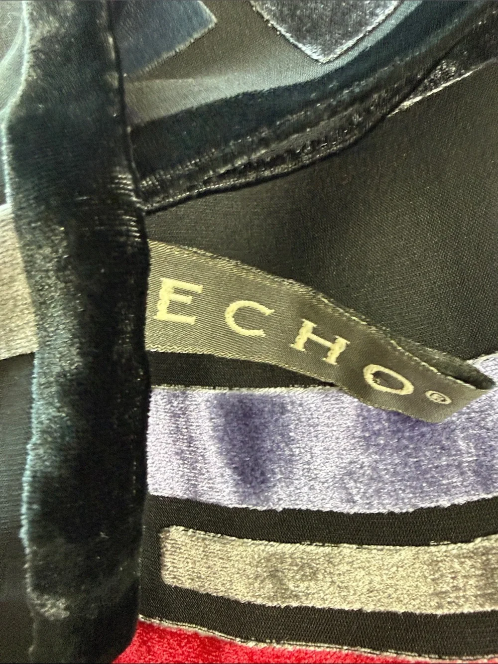 Echo black silk velvet burnout scarf with colorblock stripes - Picture 4 of 5